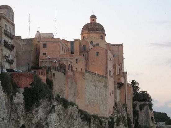 cagliari citta